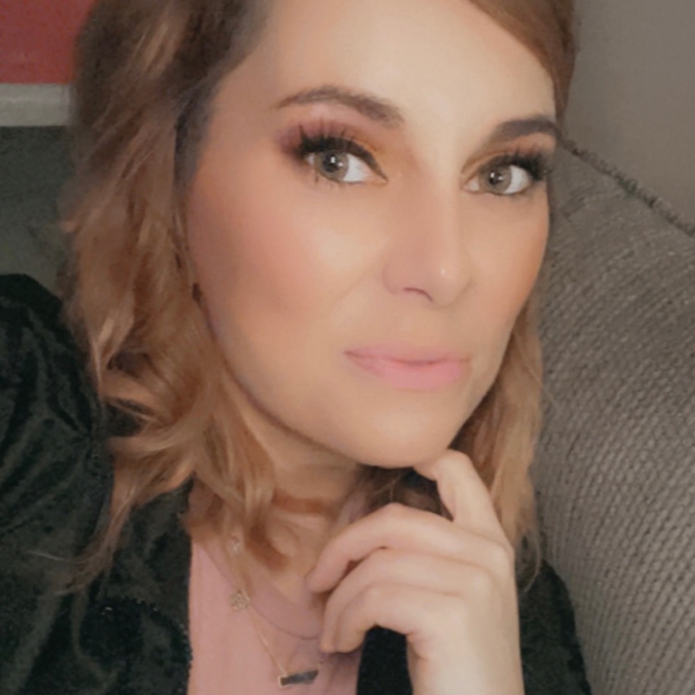 Meet your Posher, Meagan